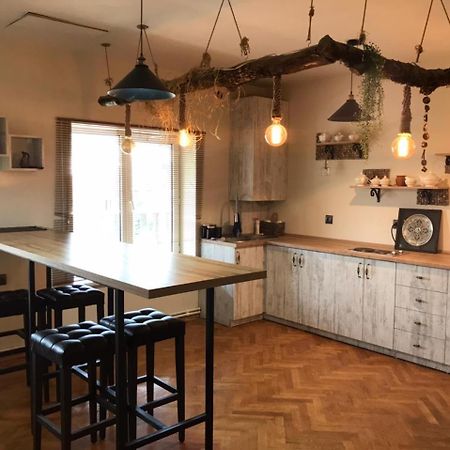 Hotel Red Castle Erywań Zewnętrze zdjęcie