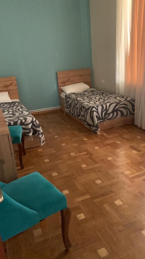 Hotel Red Castle Erywań Zewnętrze zdjęcie