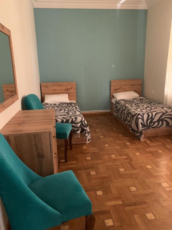 Hotel Red Castle Erywań Zewnętrze zdjęcie